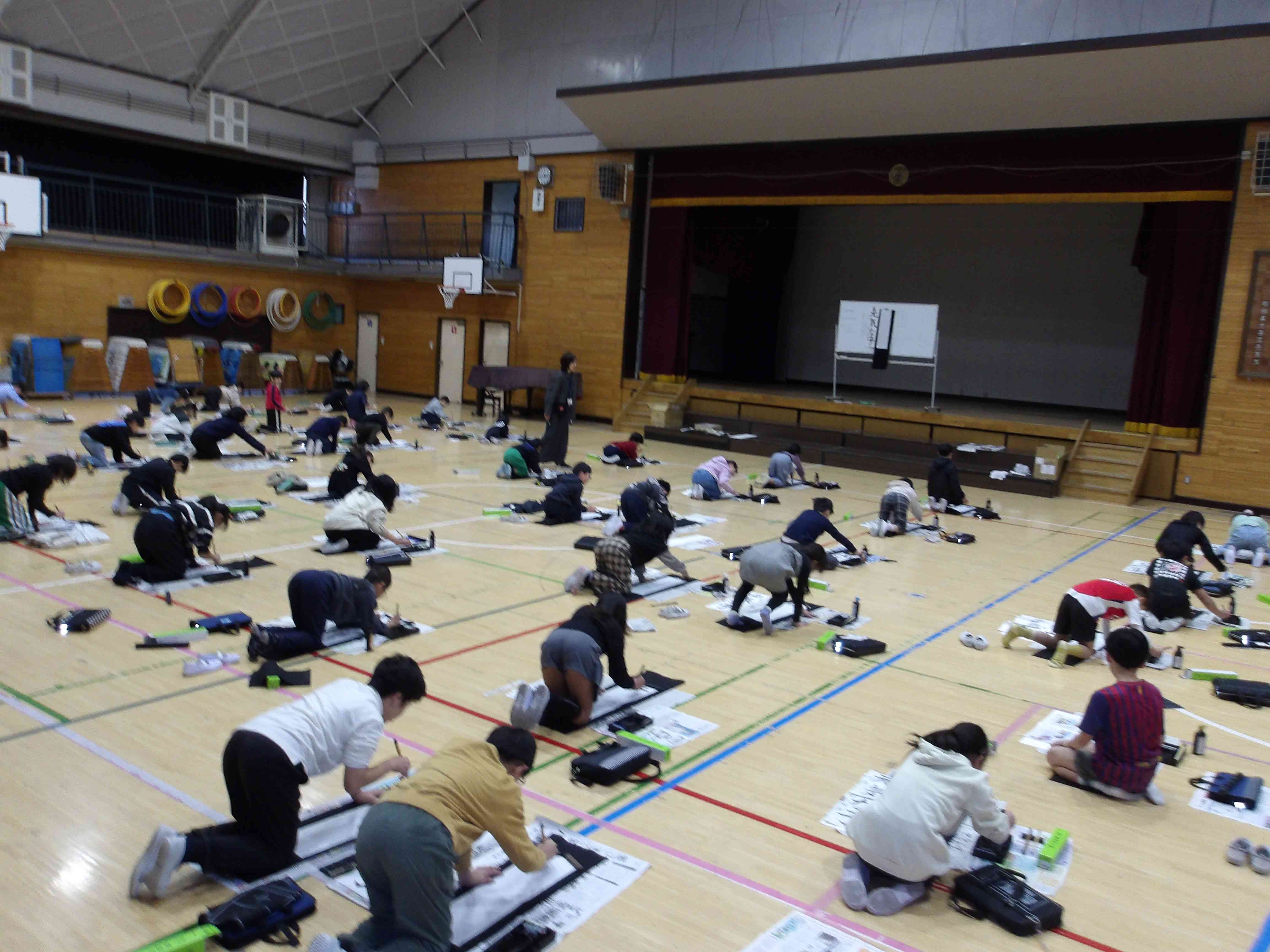 ４年書き初め (3)