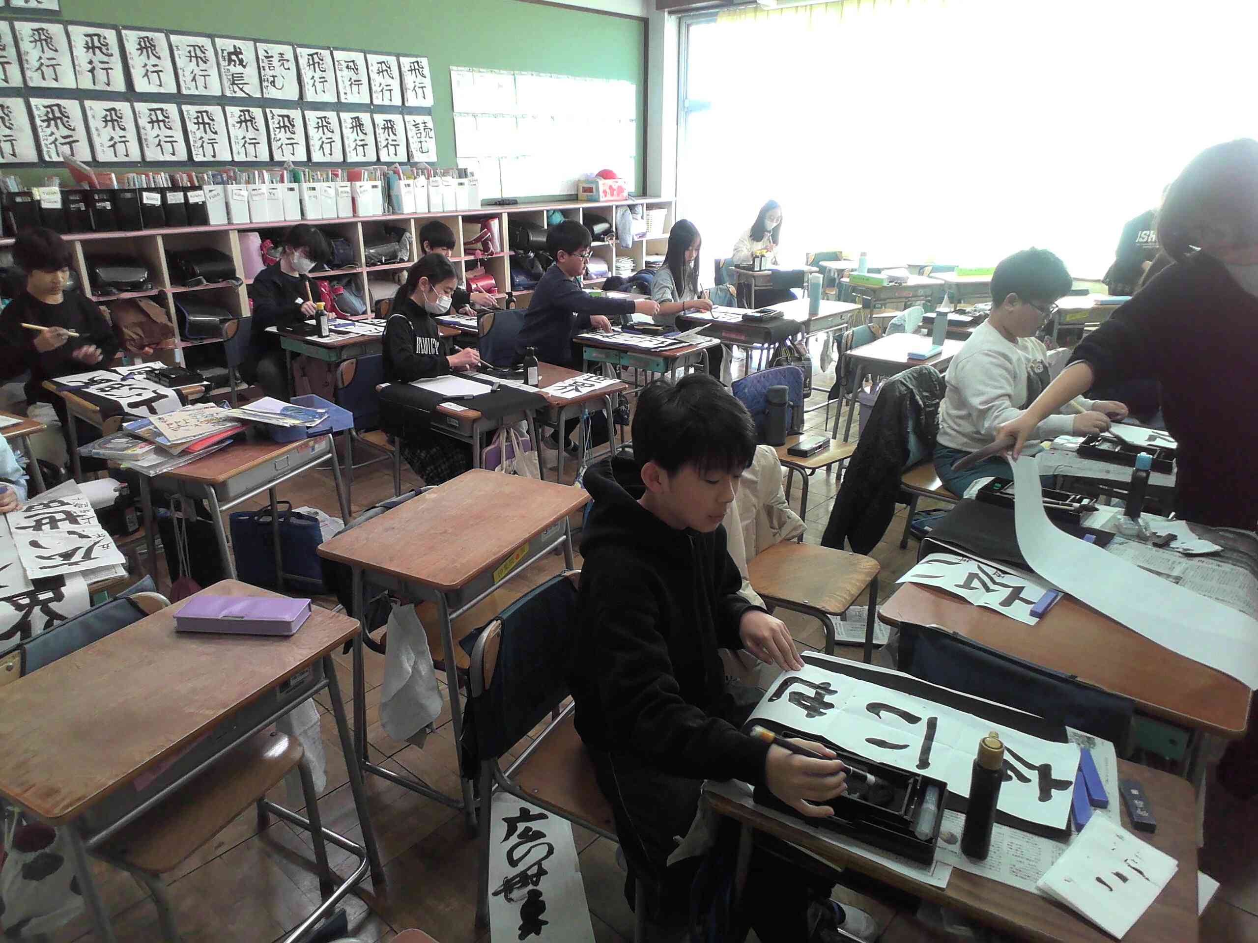 5年書き初め（教室）※すみません。二手に分かれて実施したので2枚入れました。