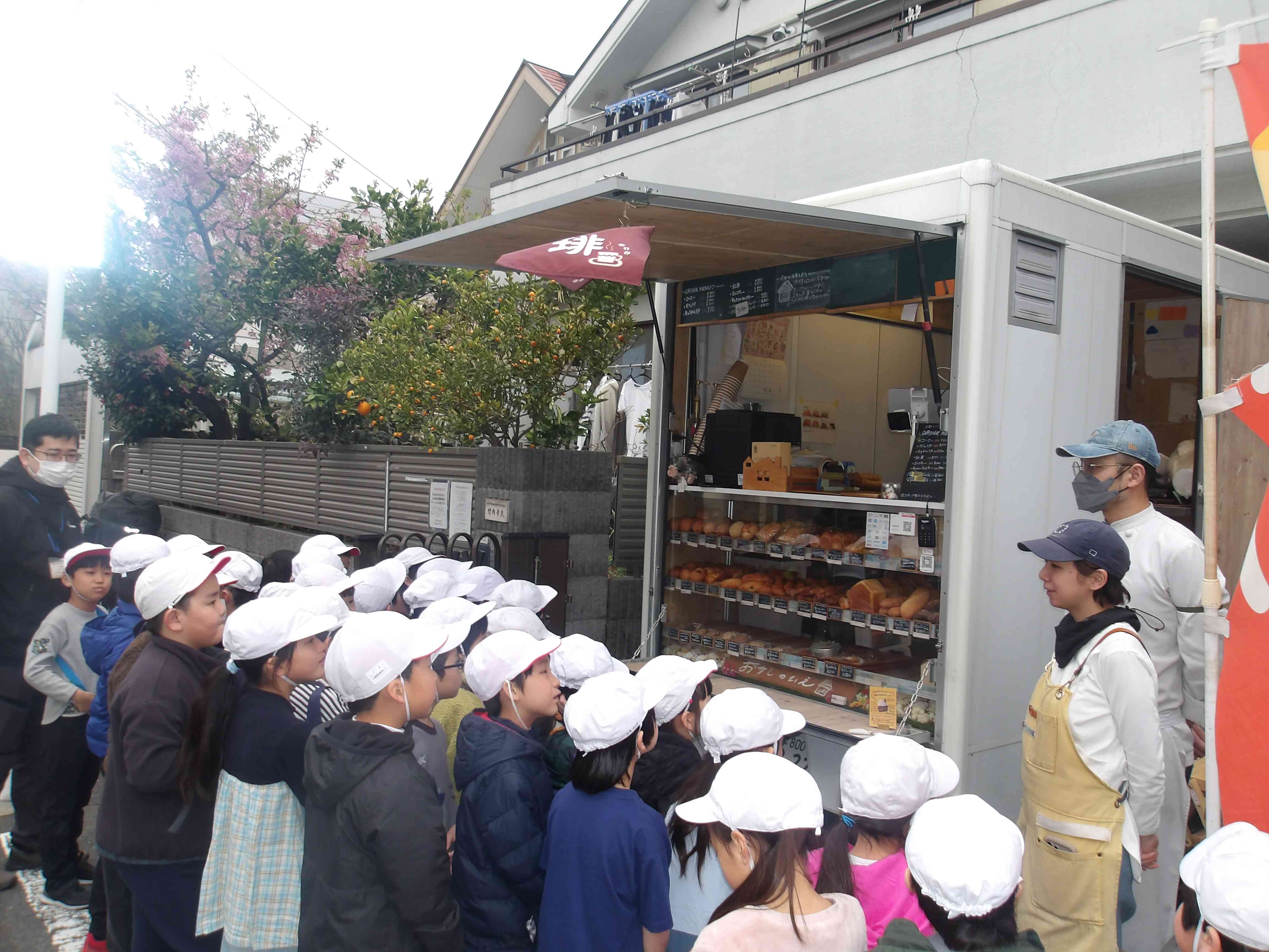 ２年生活科見学　写真②